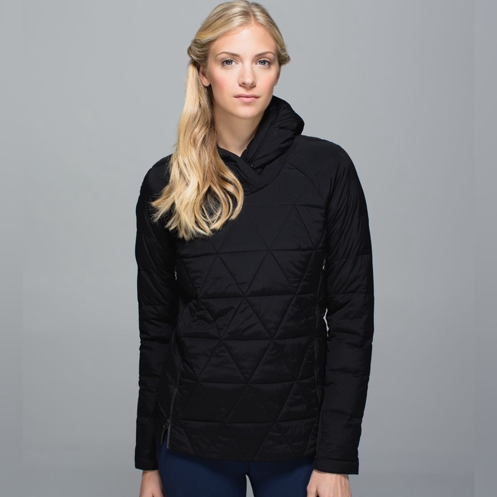 Lululemon Fluffed Up Pullover - Picture 2 of 16